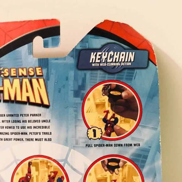 Spider Man Keychain with Web Climbing Action Spider Sense Spiderman - Picture 11 of 16